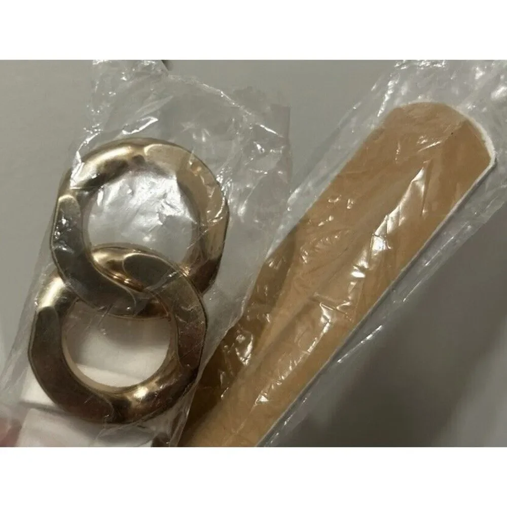 Double-Circle Gold-Buckle Belt White 38 Inches Elegant Career Accessory‎ Fashion - Picture 4 of 4